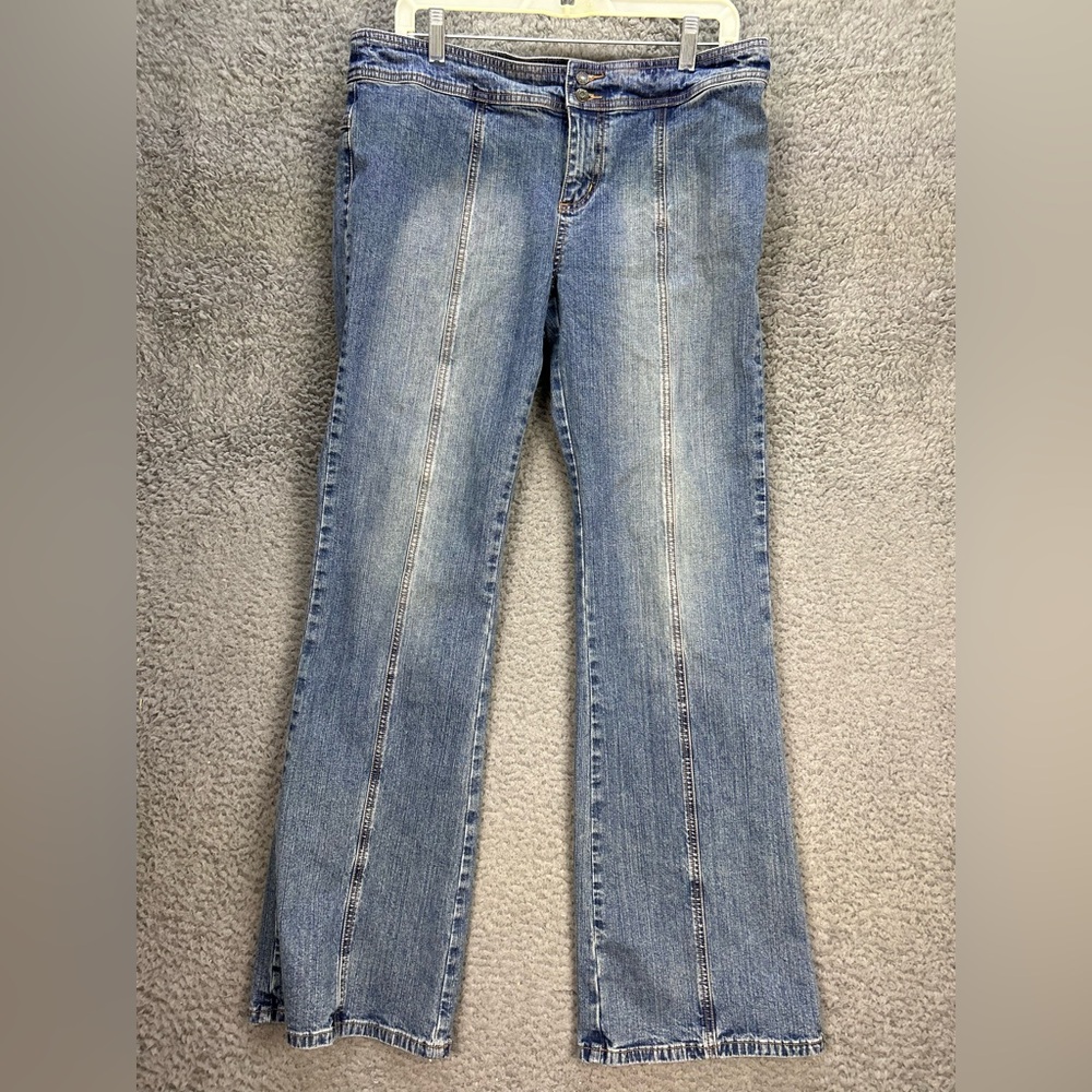 Vtg Y2K Guess Jeans Womens 32x32 Bootcut Flare Low Rise Center Stitch Grunge EUC